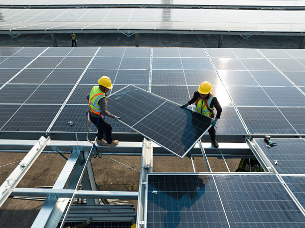 Phoenix Businesses Struggling with High Energy Bills? Try Commercial Solar Installation